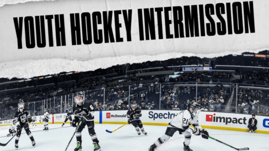 How long are hockey Intermissions?